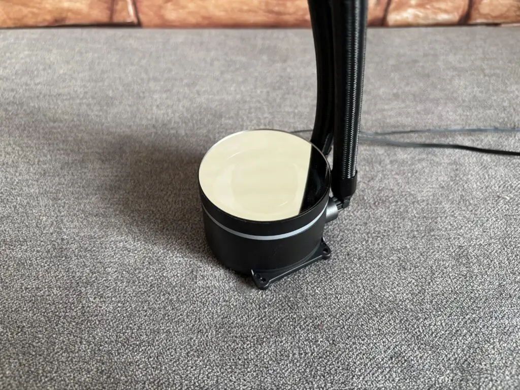 Recenzja COUGAR Poseidon Elite ARGB 360 38 IMG 3014