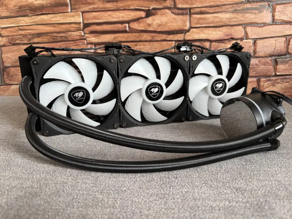 Recenzja COUGAR Poseidon Elite ARGB 360