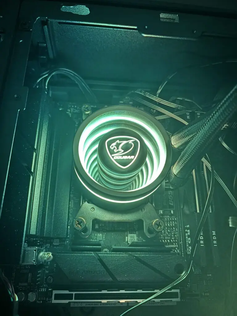 Recenzja COUGAR Poseidon Elite ARGB 360 84 IMG 3037