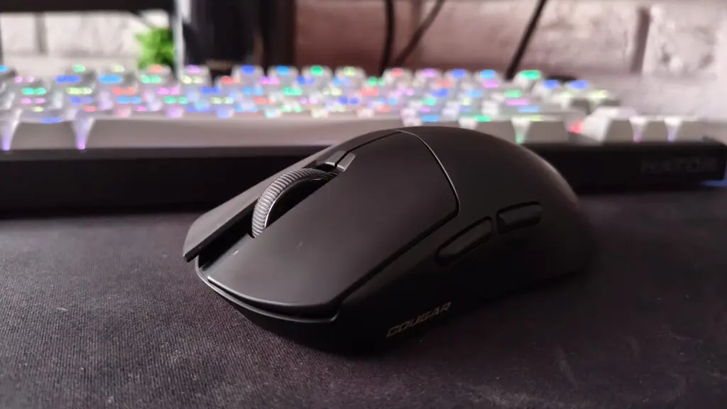Cougar Revenger Pro 4K