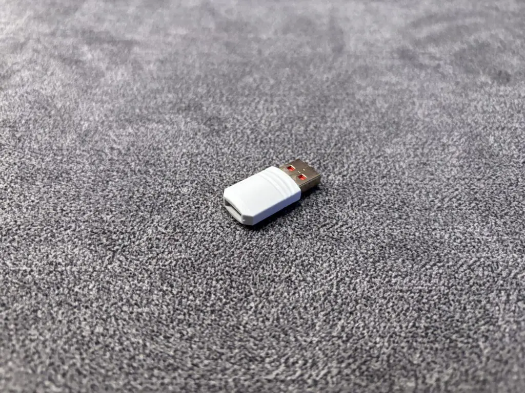 Creative Pebble SE i Creative Pebble V3 32 IMG 3344