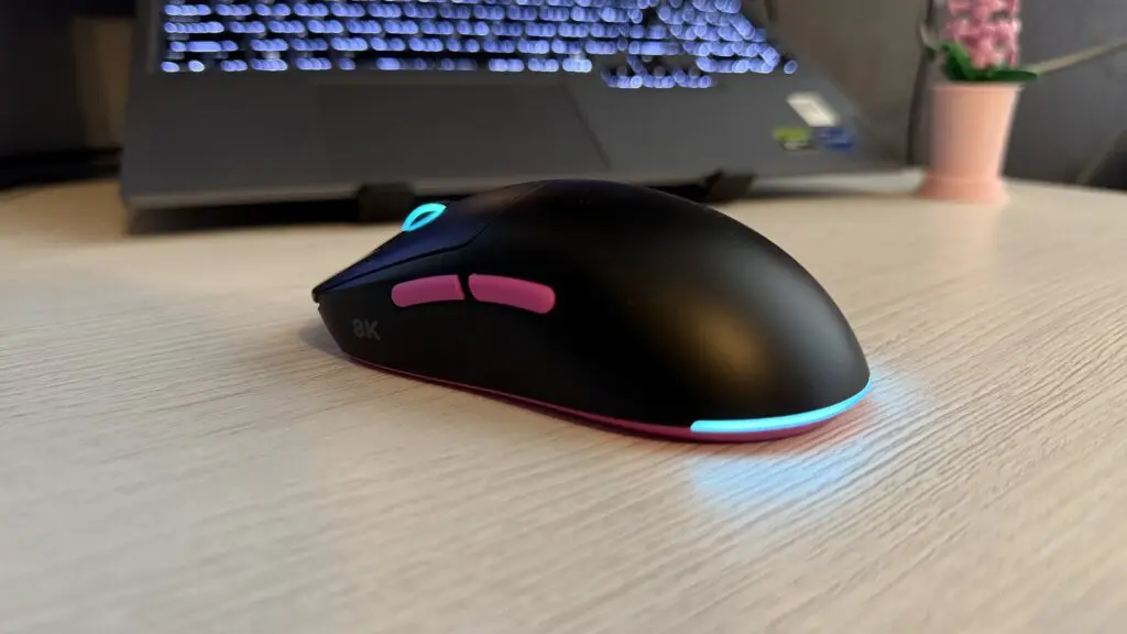 HATOR Quasar 3 Ultra 8K