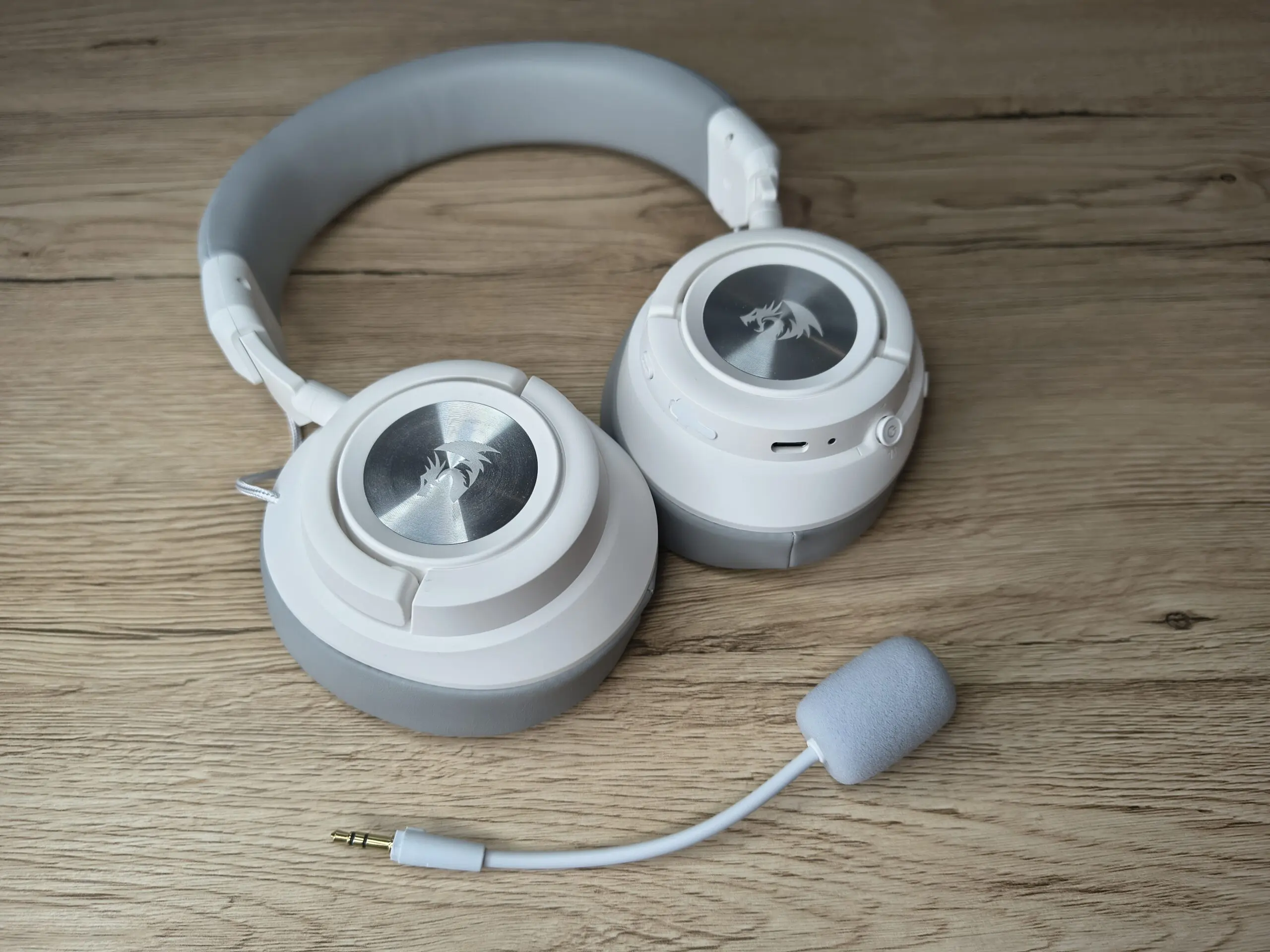 Słuchawki REDRAGON Spectra Pro H889WG – na bogato w niskiej cenie? 28 Słuchawki REDRAGON Spectra Pro H889WG