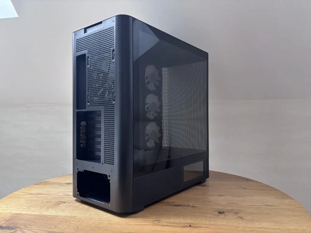 Recenzja Modecom Volcano AQ400 ARGB Midi 22 IMG 5152