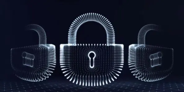 Cyfrowe kłódki na granatowym tle