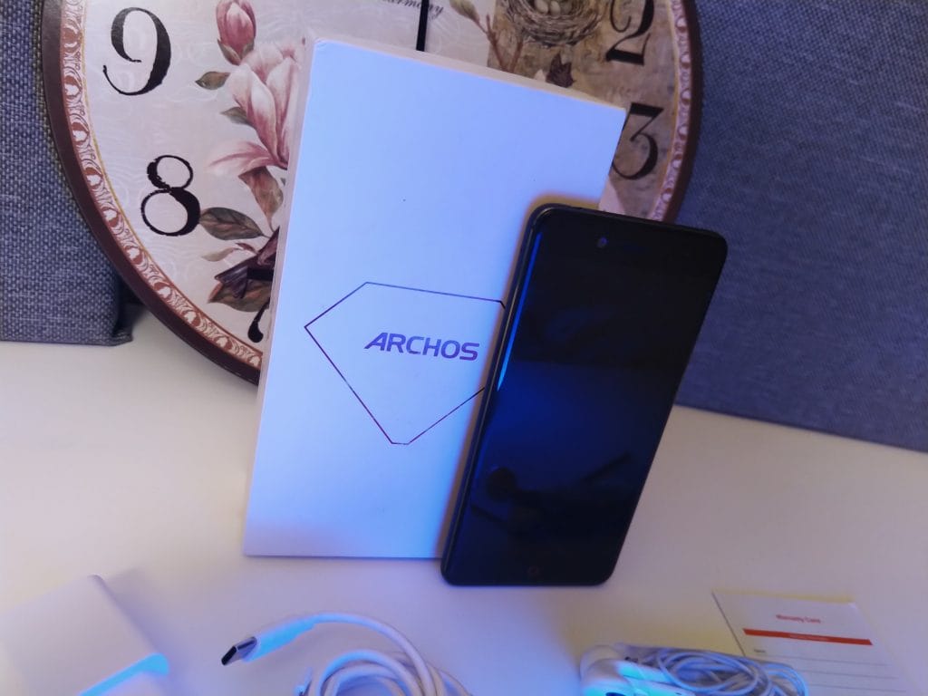Stylowy smartfon prosto z Francji | ARCHOS DIAMOND ALPHA