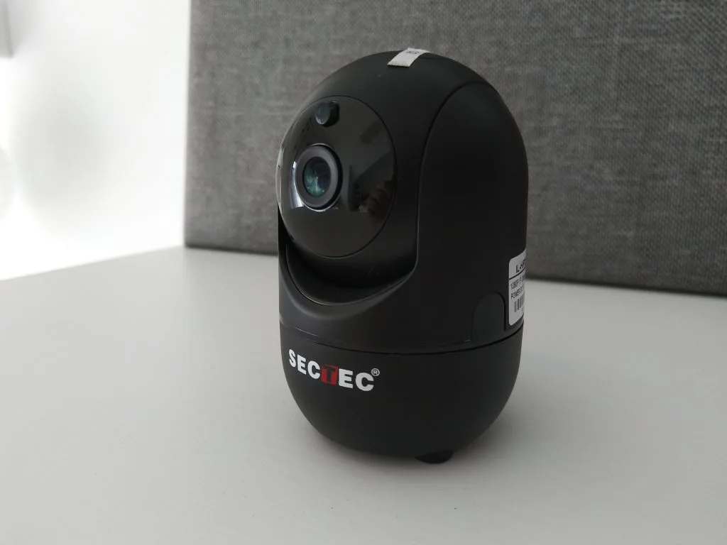 Domowa kamera ze śledzeniem ruchu | SECTEC Cloud WiFi Camera 34 IMG 20181013 110011