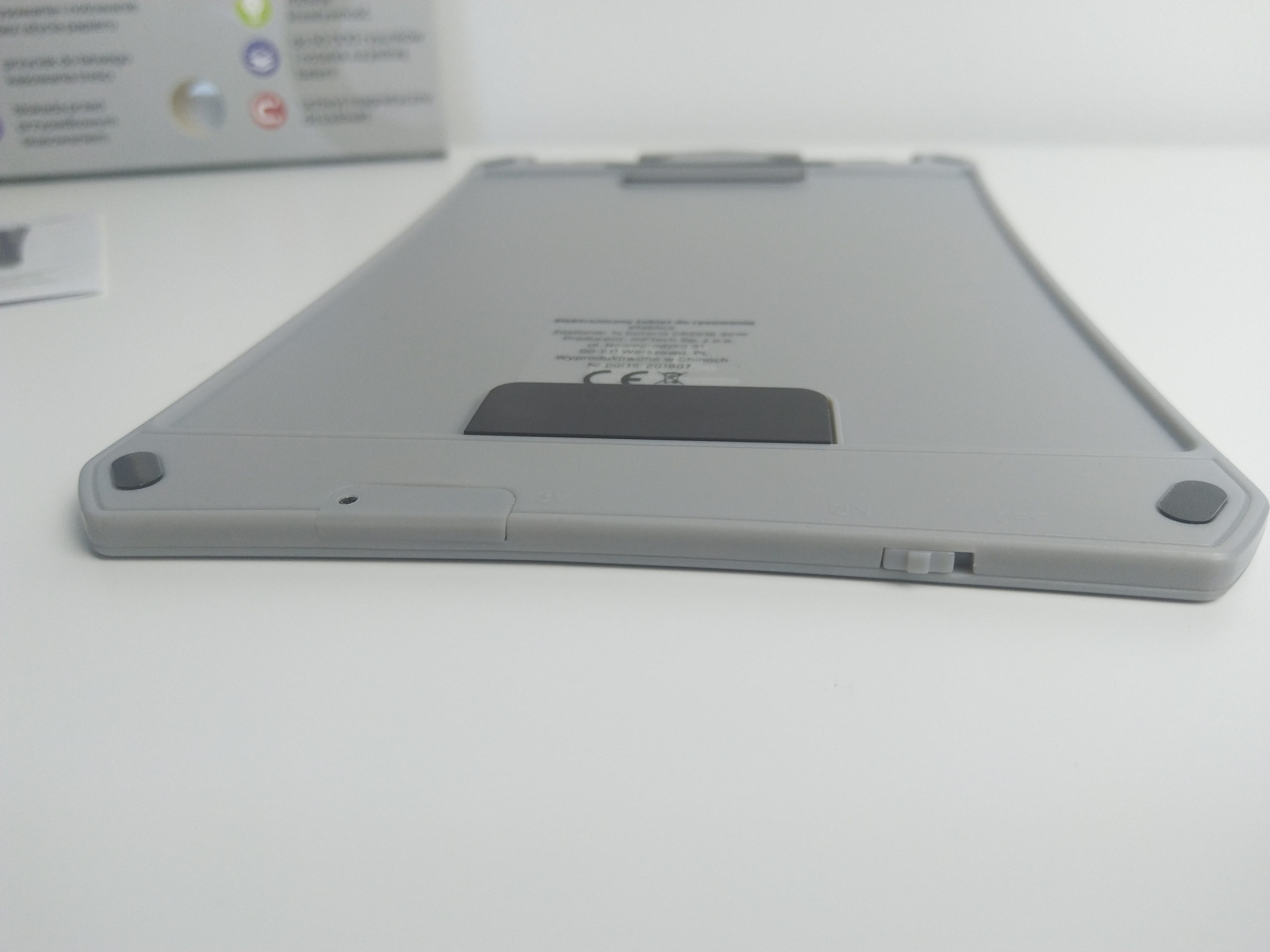 Elektroniczny Tablet Do Rysowania Z Biedronki ETablica SMARTY