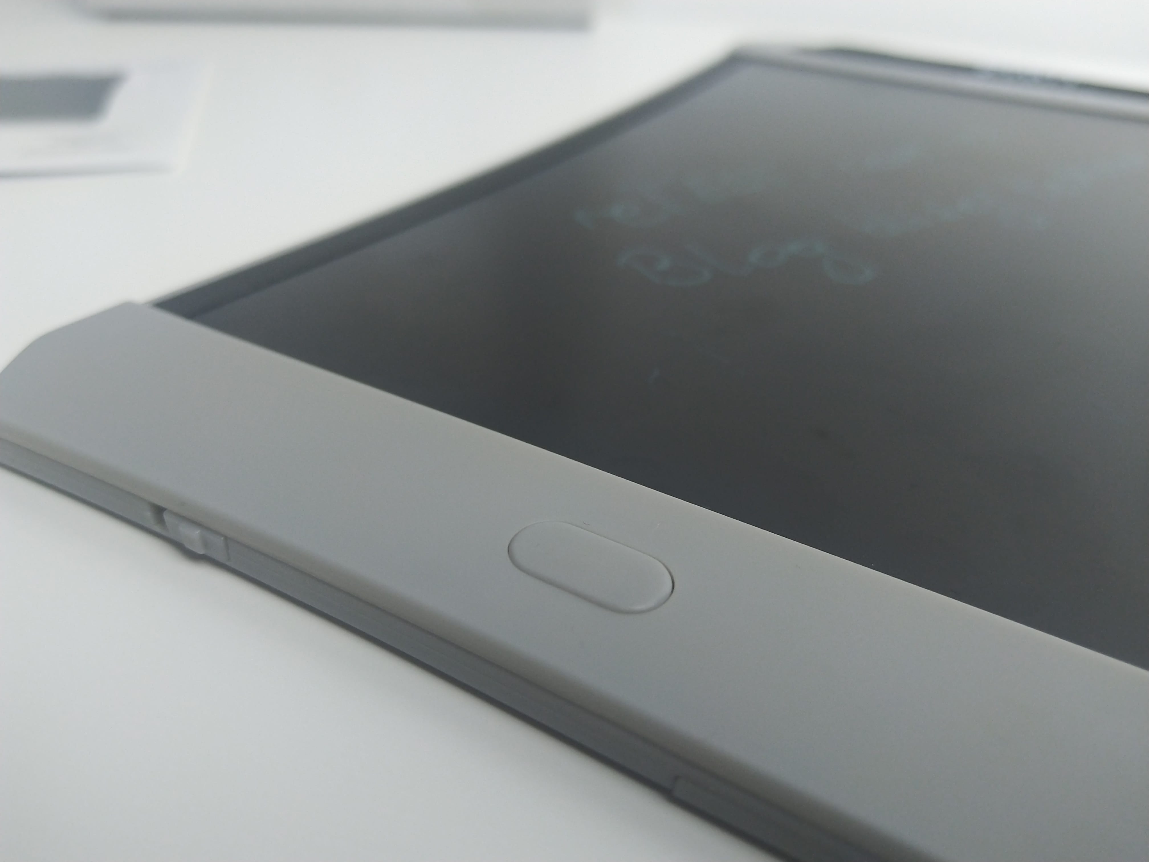 Elektroniczny Tablet Do Rysowania Z Biedronki ETablica SMARTY