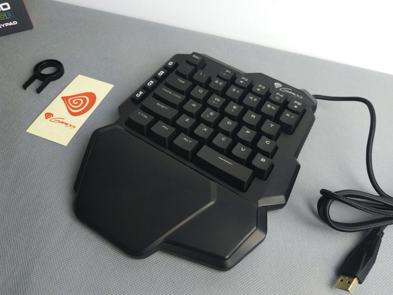 Pół klawiatury, czyli kompaktowy keypad od Genesis | Genesis Thor 100 RGB