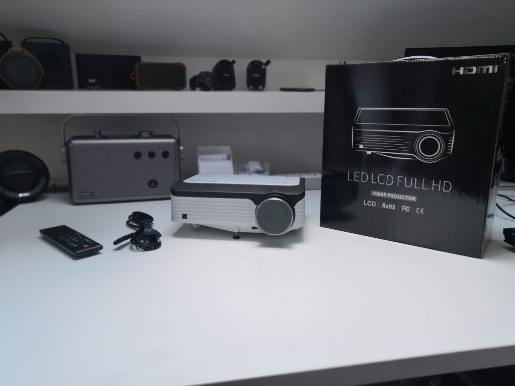 Projektor LED z natywną rozdzielczością 1920×1080 za mniej niż 1000zł ! | Byintek M1080 Smart