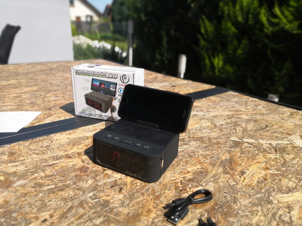 Głośnik Bluetooth z wyświetlaczem i budzikiem | Rebeltec SoundClock 120