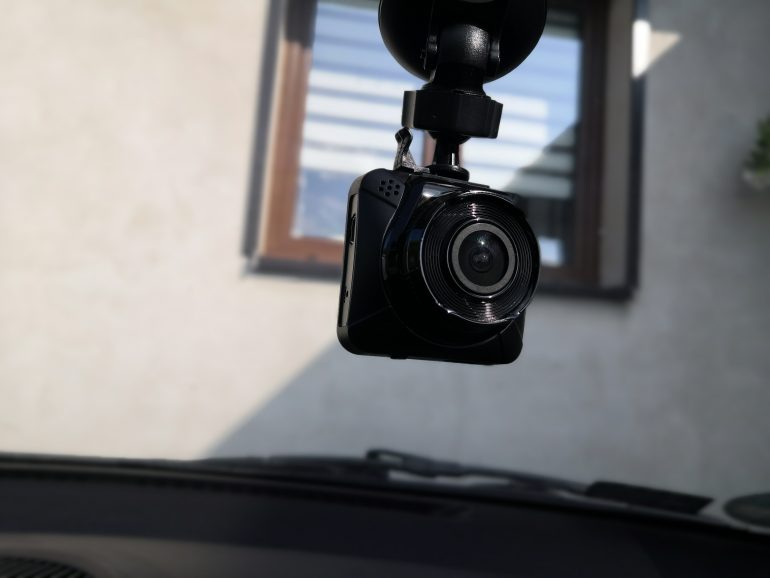 Kamera samochodowa Full HD z sensorem Night Vision za 129zł?