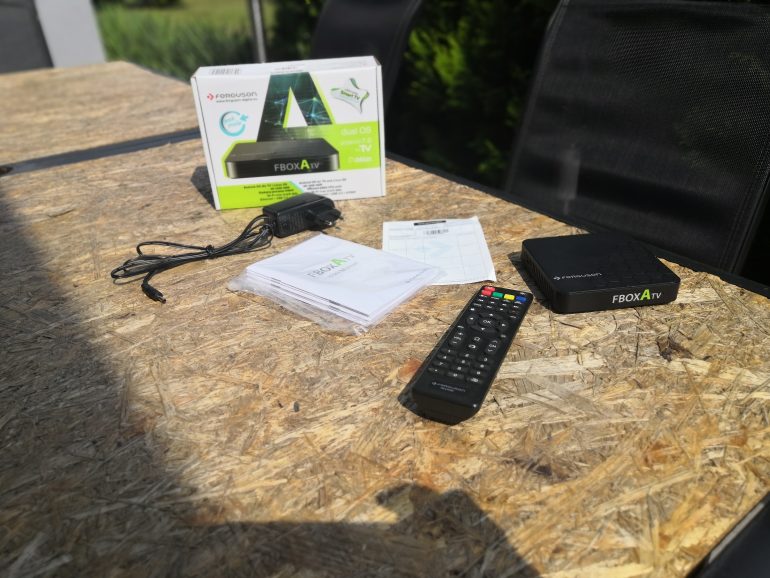 Prawdziwy multimedialny kombajn z Android TV i Debianem!