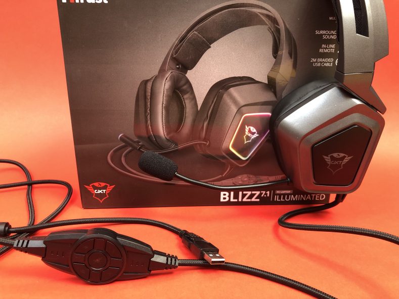 Gamingowe słuchawki Trust GXT450 Blizz 7.1 RGB