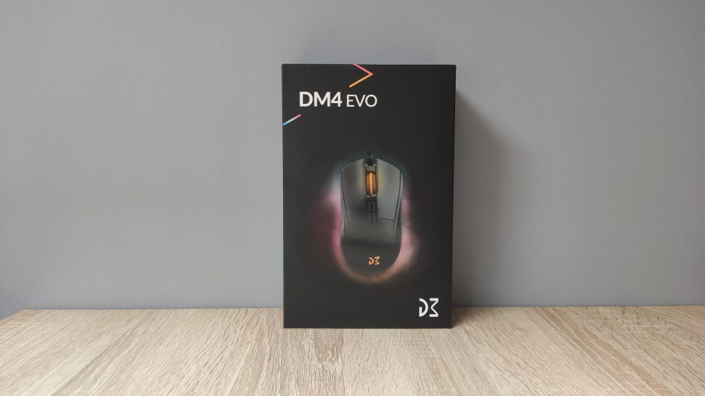 Dream Machines DM4 Evo – mały i świetnie wyglądający gryzoń