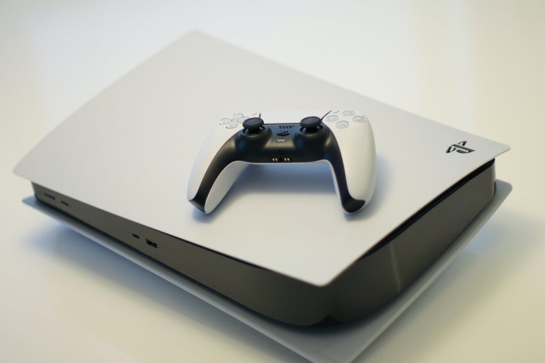 Ciesz się grą na poziomie, jakiego do tej pory nie znałeś. Wybierz Playstation 5