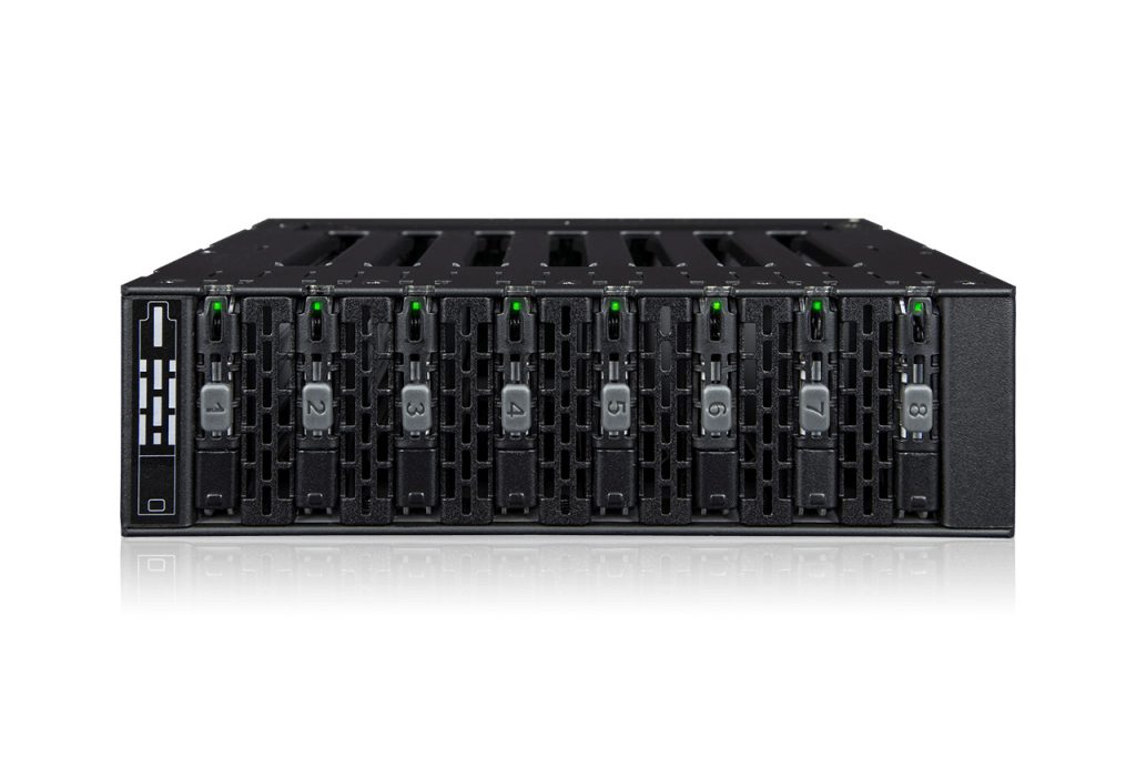 Icy Dock ToughArmor MB873MP-B – solidna obudowa dla 8 dysków