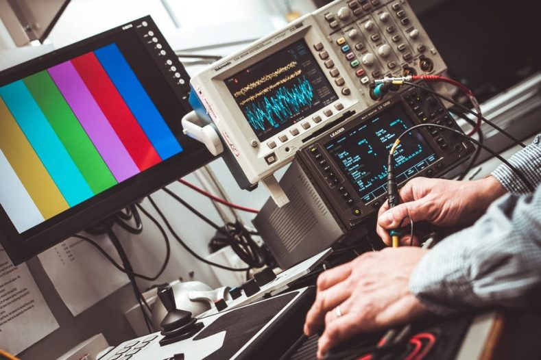 Czy opłaca się naprawiać sprzęt elektroniczny?