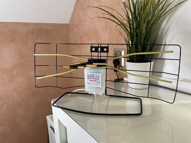 Antena pokojowa Davbol Optima Plus