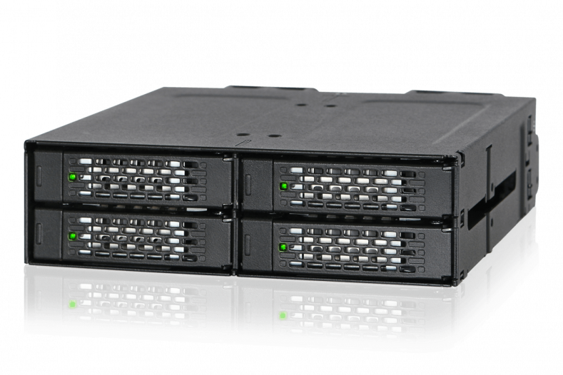 Icy Dock ToughArmor MB699VP-B V2 – obudowa na 4 dyski SSD U.2 NVMe