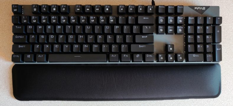 KFA2 STEALTH STL-03 – ŚWIETNIE WYKONANA KLAWIATURA MECHANICZNA