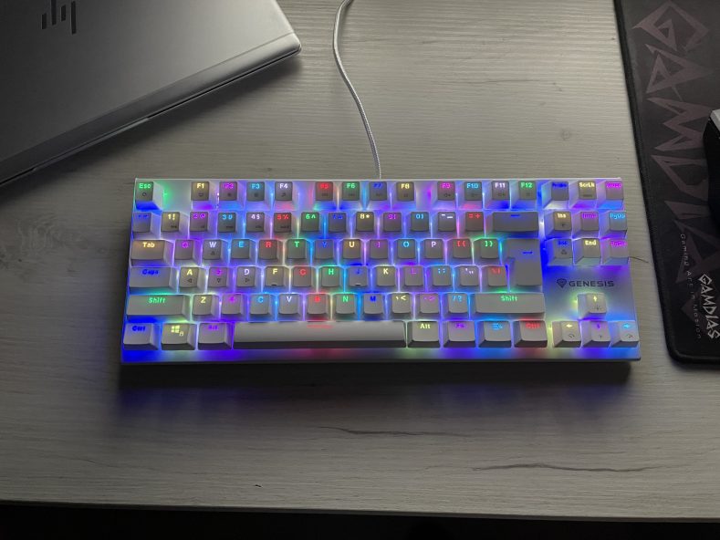 Genesis Thor 303 TKL
