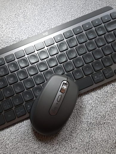 Recenzja MX Keys Mini Combo 133 20230515 151108 scaled e1685113919602