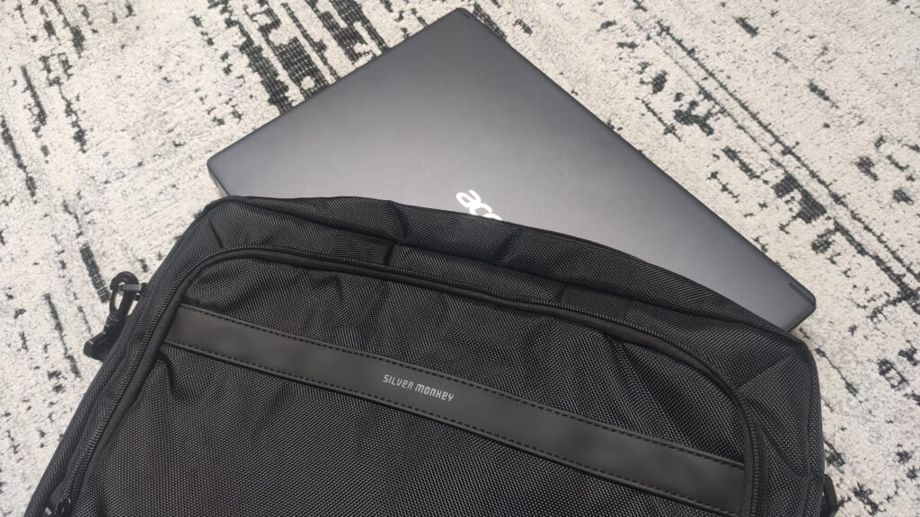 Silver Monkey MoveBag 2.0 – wodoodporna torba na laptopa 15,6”