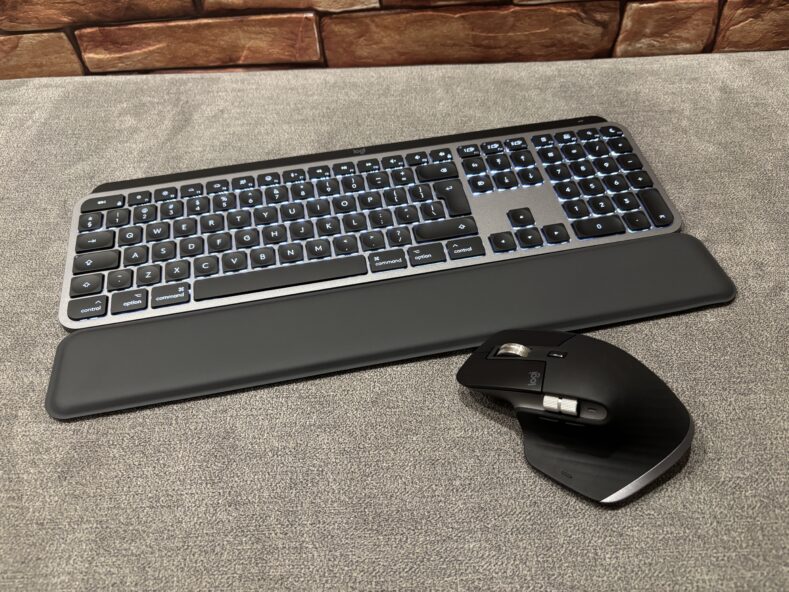 Test Logitech MX Keys S Combo