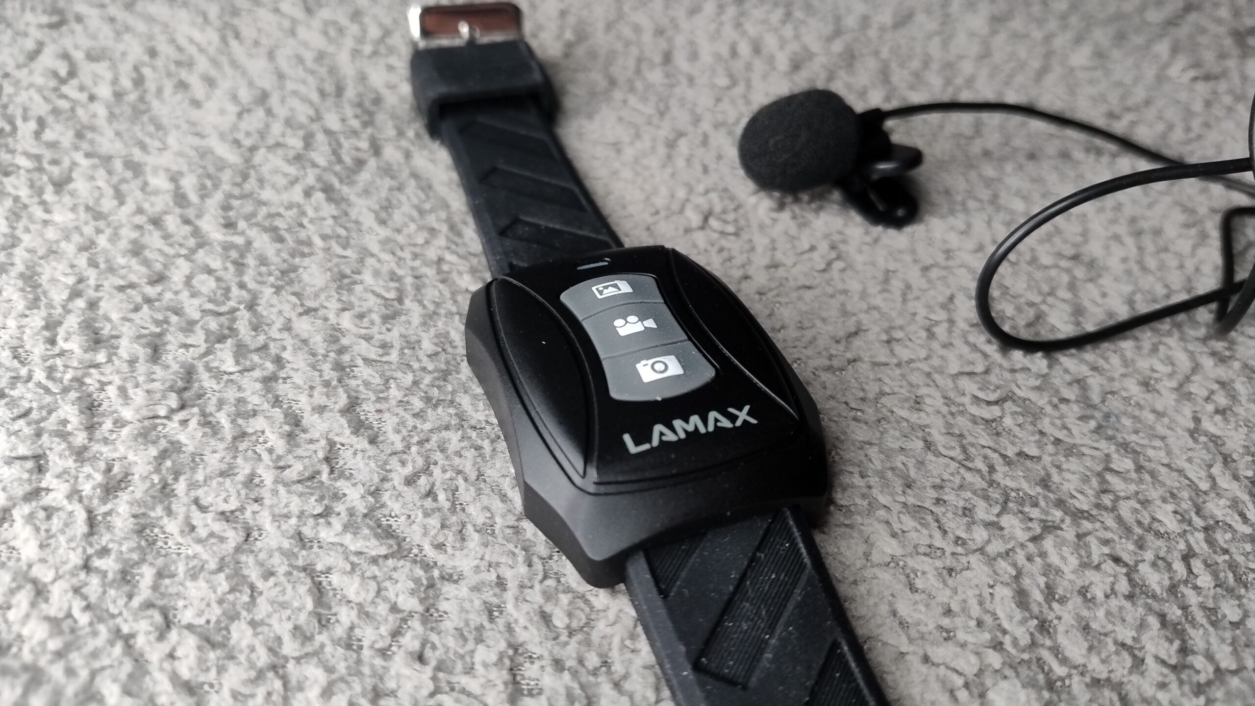 Kamerka Lamax H9.2 - pilot