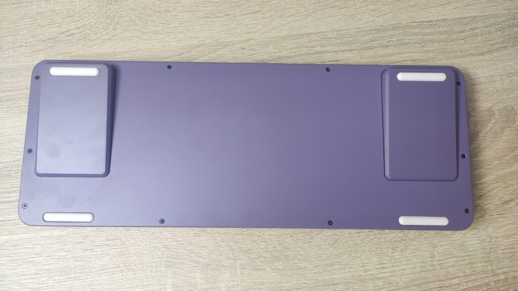 Dark Project ALU87A Violet od dołu