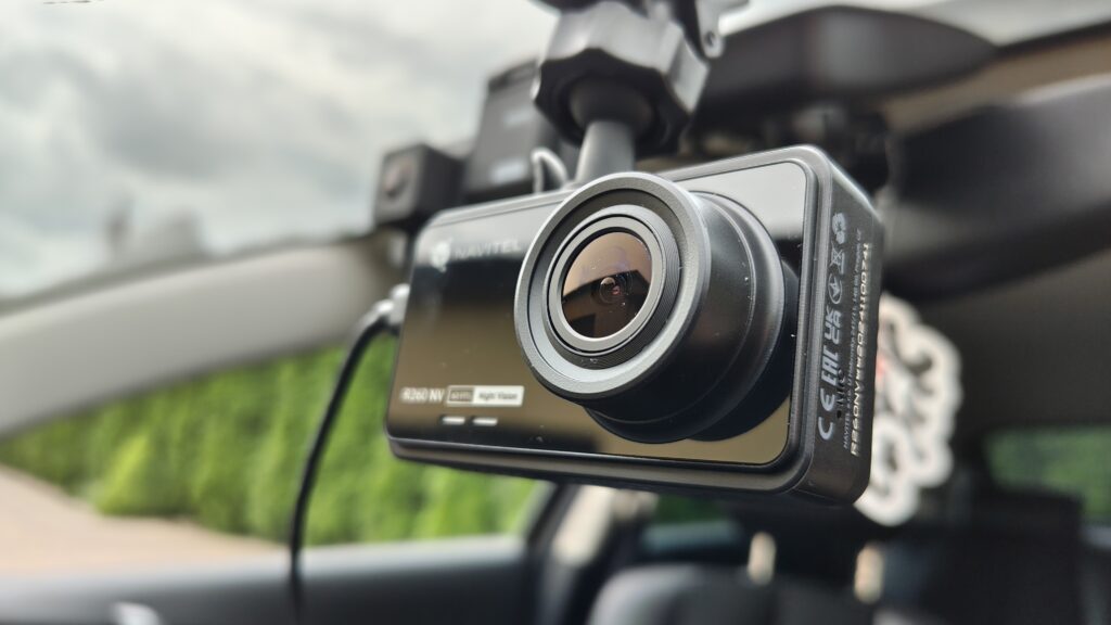 Navitel R260 NV