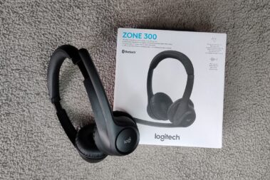 Logitech Zone 300