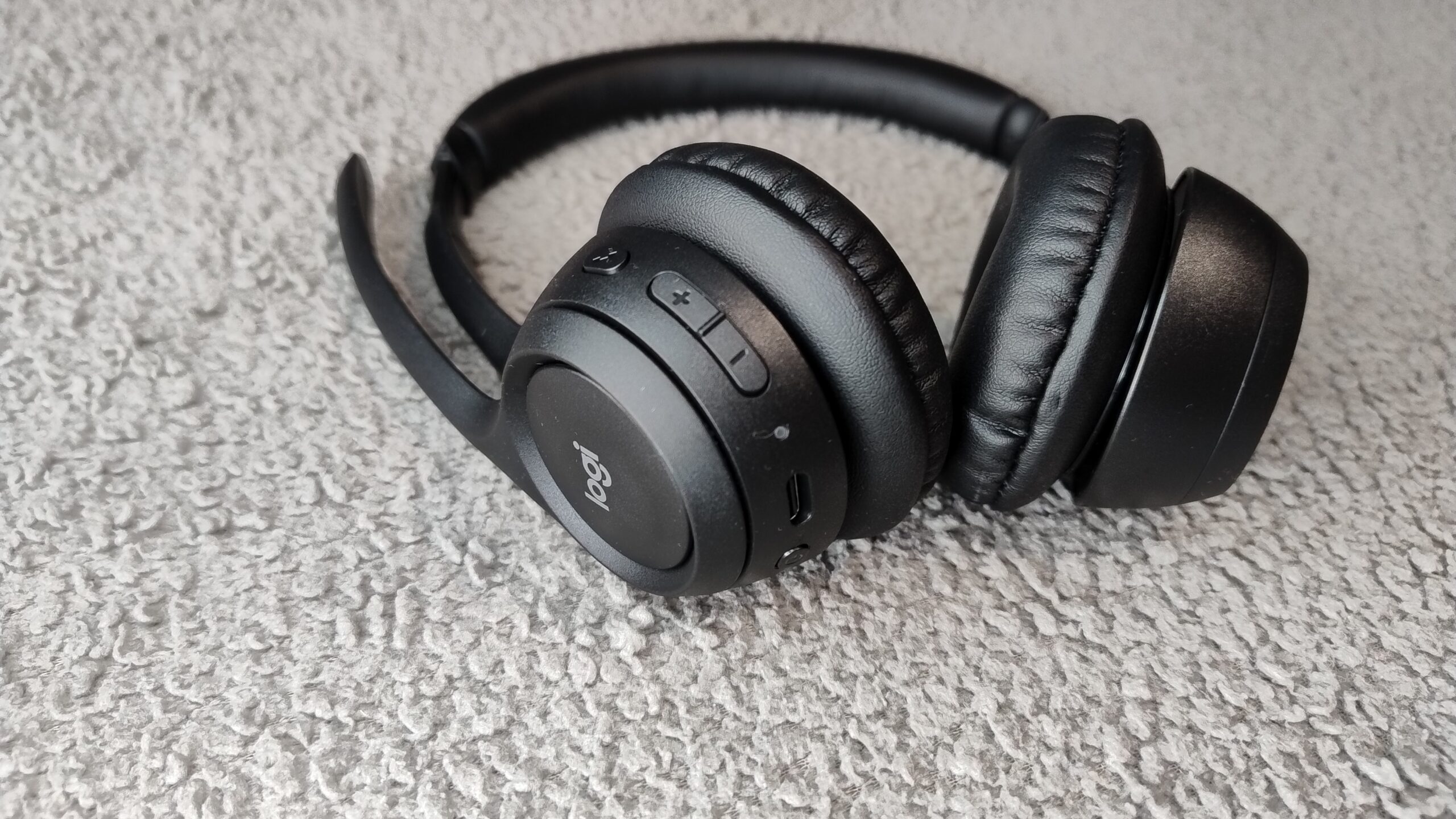 Sterowanie Logitech Zone 300