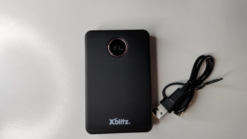 Mały powerbank, który może zaskoczyć – recenzja Xblitz MagBoost