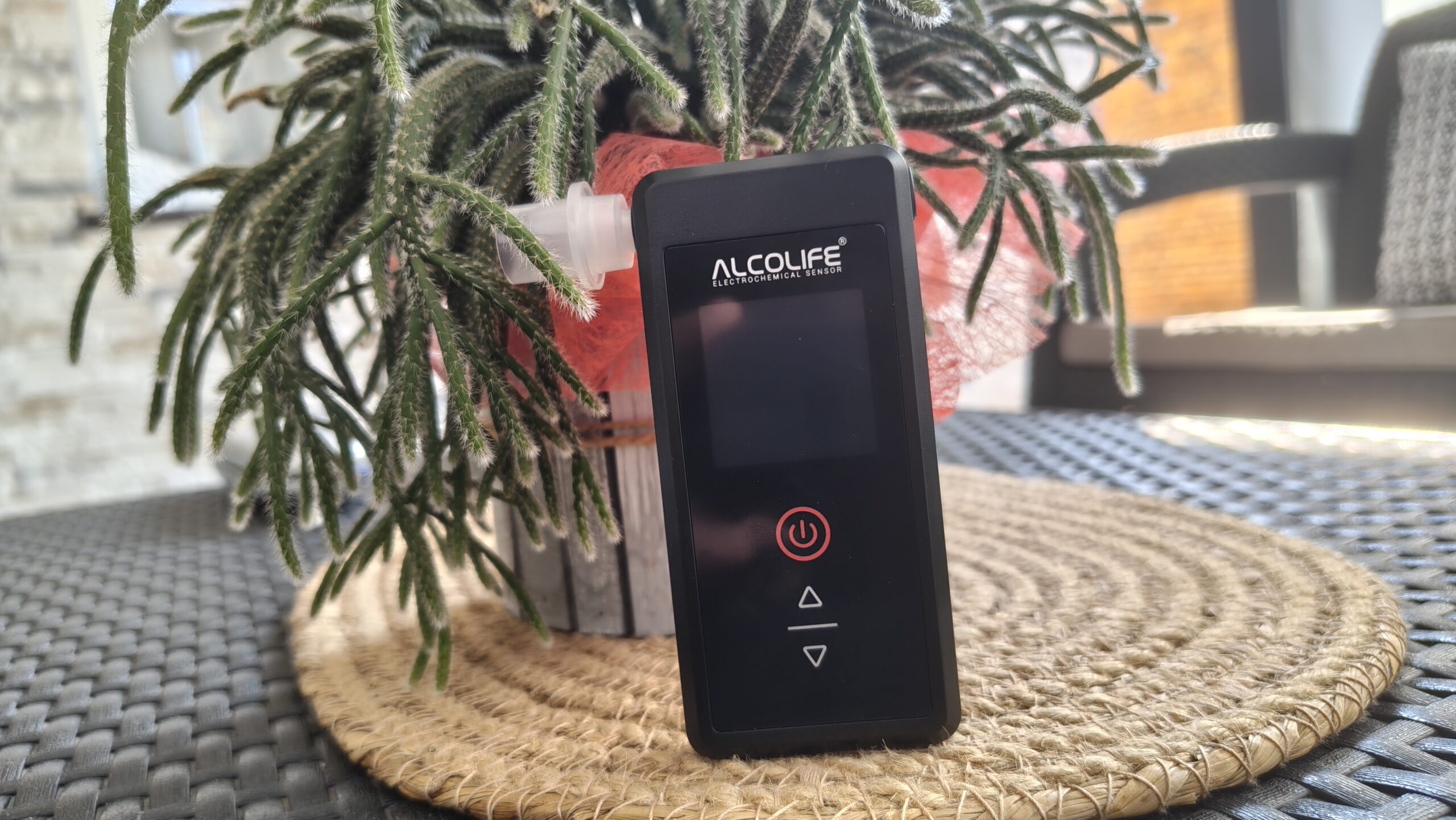 Alkomat Alcolife F2 Classic – mały i precyzyjny