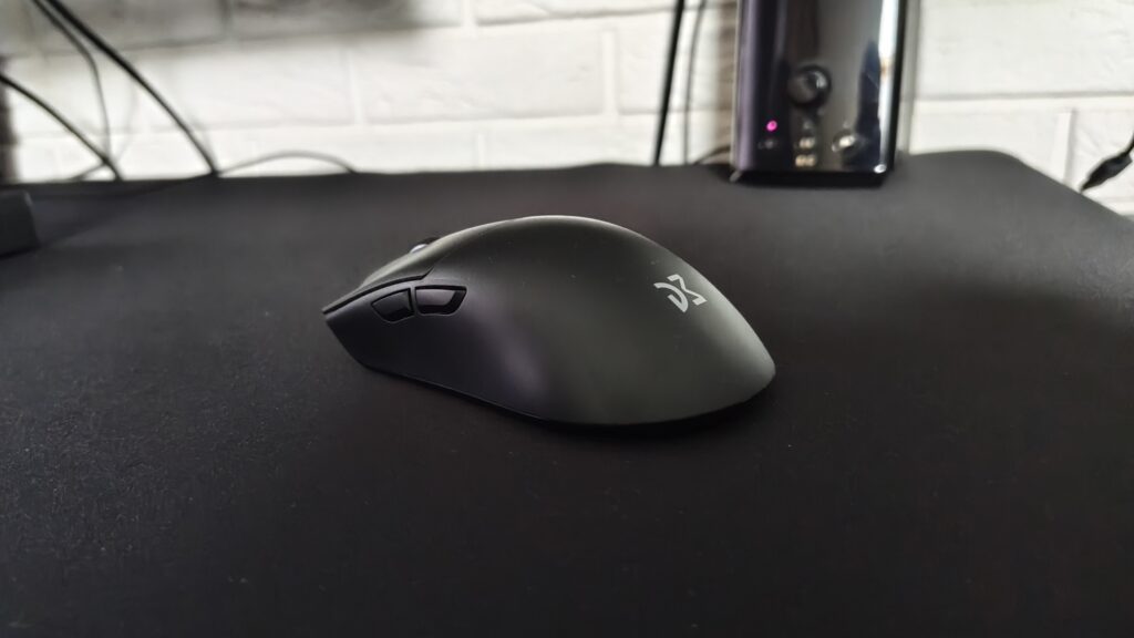 Dream Machines DM PAD XXL – ogromna (!) czarna podkładka