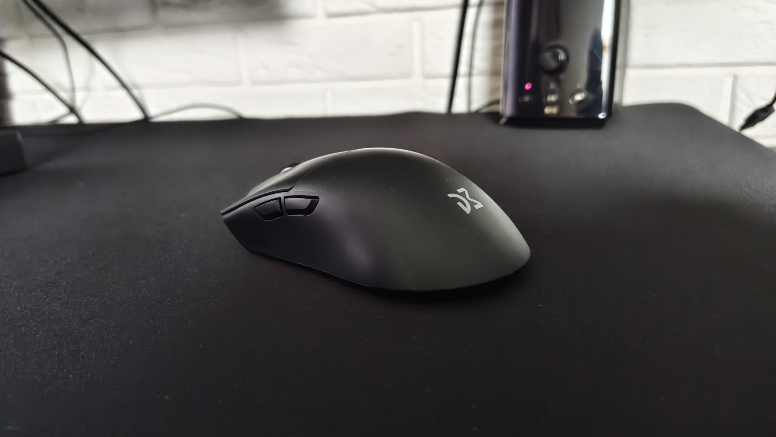 Dream Machines DM PAD XXL – ogromna (!) czarna podkładka