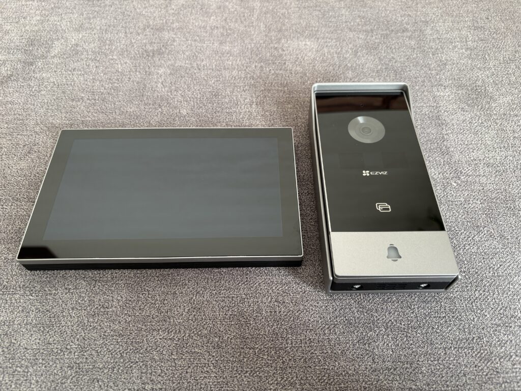 Ezviz HP5 – recenzja wideodomofonu z ekranem 7″