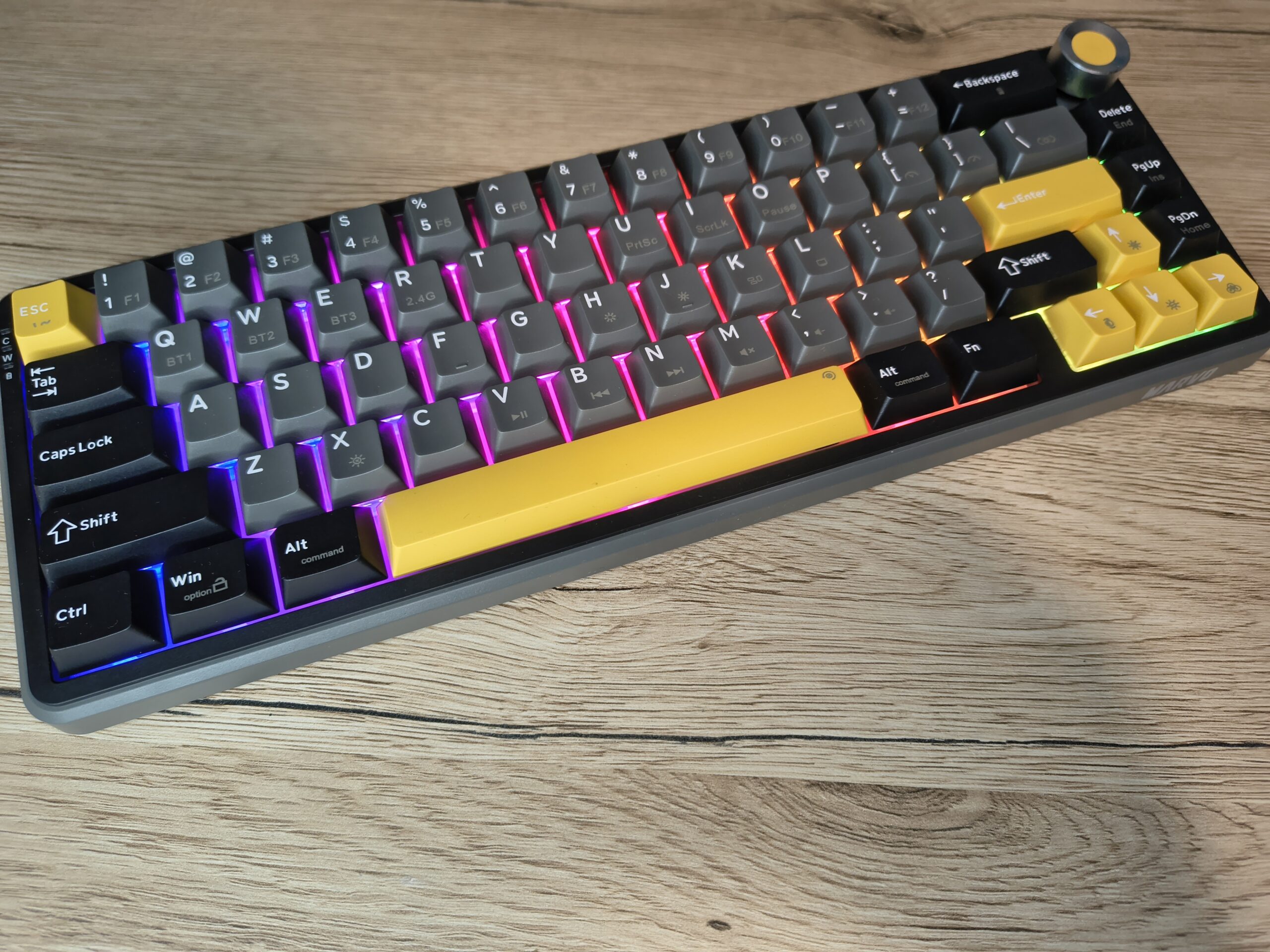 Podświetlenie Marvo TITAN 65