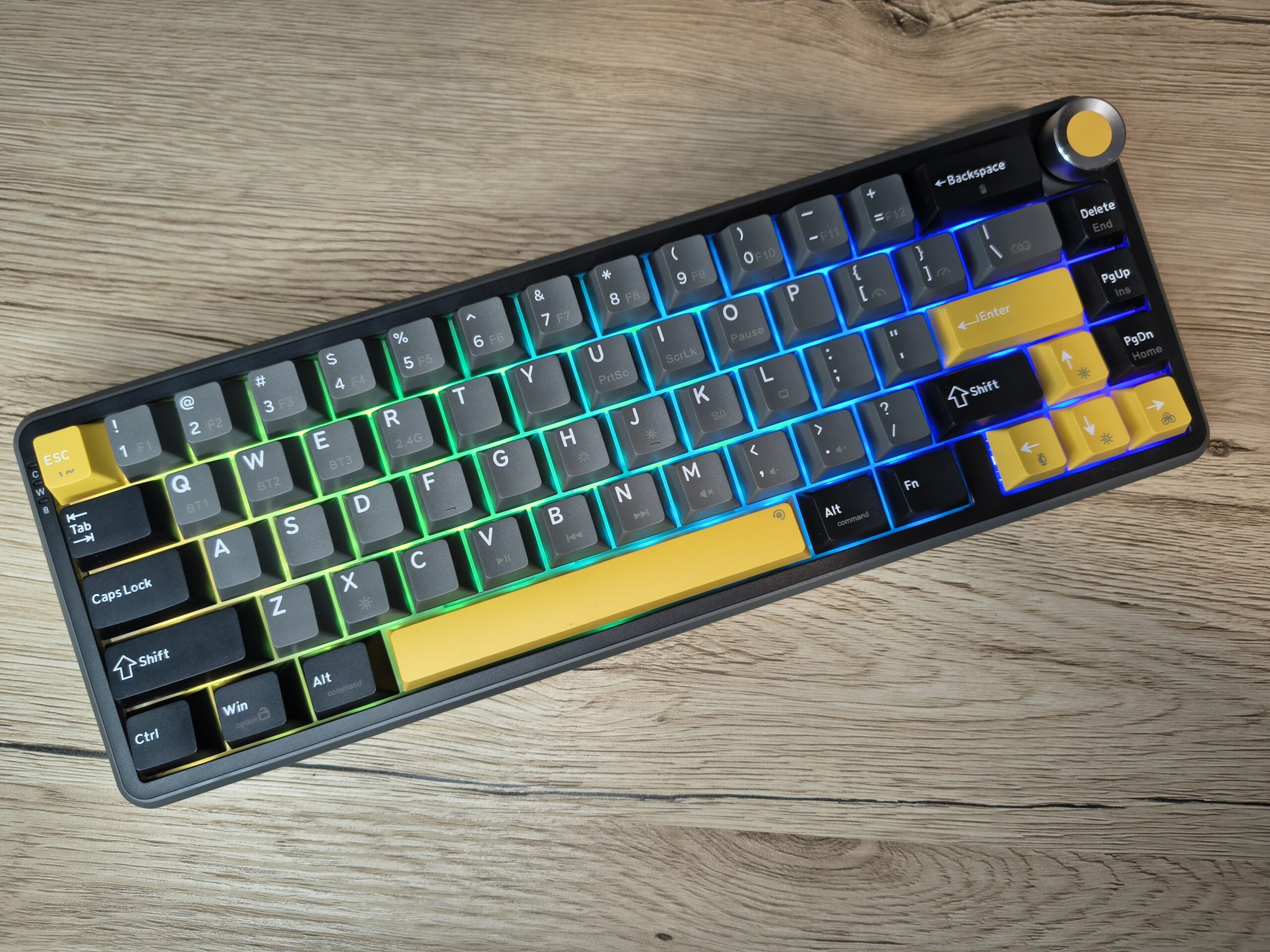 Podświetlenie Marvo TITAN 65