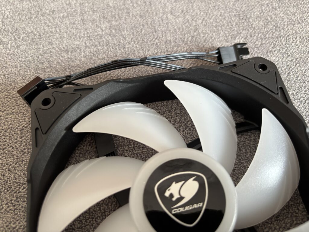 Recenzja COUGAR Poseidon Elite ARGB 360 58 IMG 2986