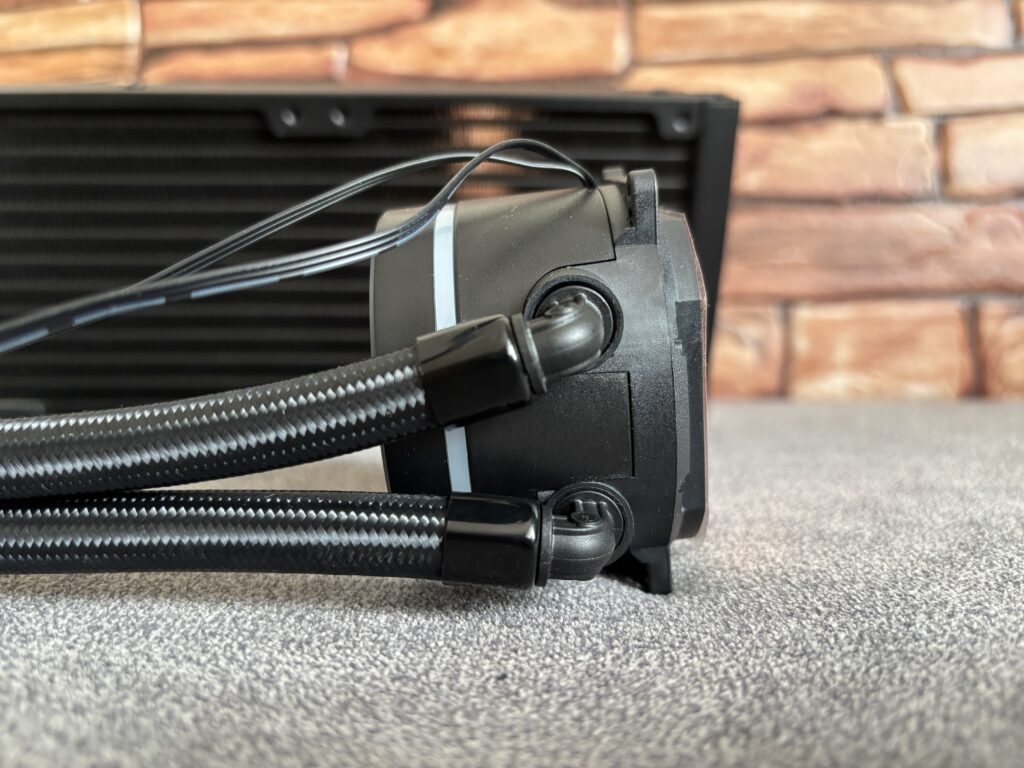 Recenzja COUGAR Poseidon Elite ARGB 360 46 IMG 3007