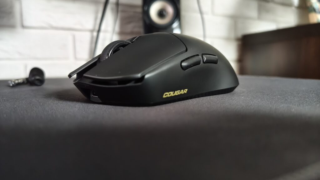 Cougar Revenger Pro 4K – nie ma się do czego doczepić 36 Cougar Revenger Pro 4K