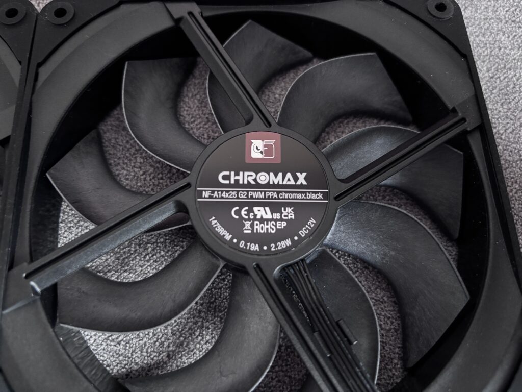 Recenzja Noctua NF-A14x25 G2 oraz NF-A14x25r G2 chromax.black 80 IMG 3576