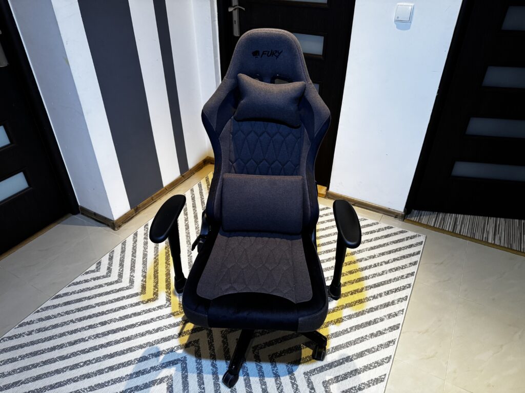 Test fotela gamingowego FURY SHINAI S8 – budżetowy kompromis czy godna alternatywa? 32 IMG 4180