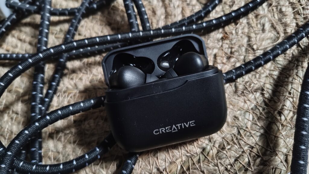 Creative Zen Air 2 – stylowe czarne słuchawki 32 Creative Zen Air 2