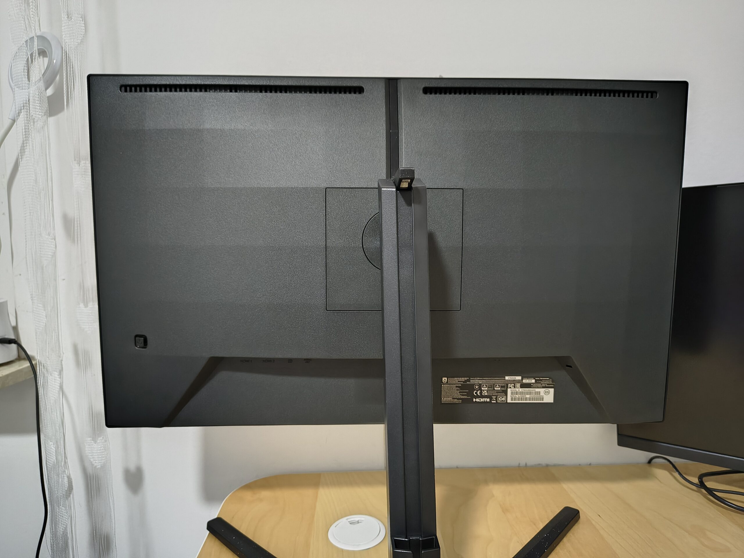 Recenzja Philips Evnia 27M2N3800A/00. 1100 zł za monitor do gier z trybem podwójnej rozdzielczości? 25 Philips Evnia 27M2N3800A