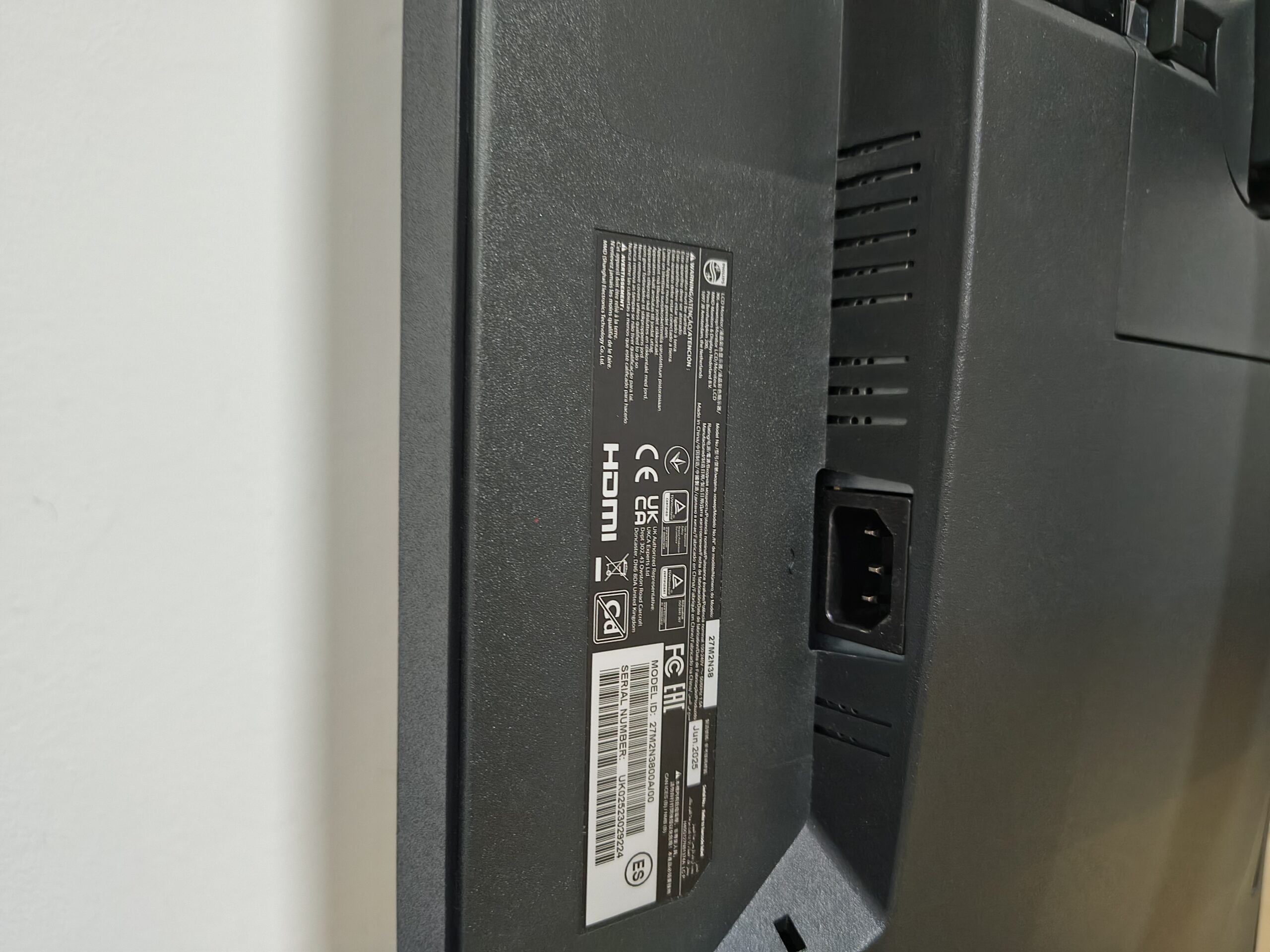 Recenzja Philips Evnia 27M2N3800A/00. 1100 zł za monitor do gier z trybem podwójnej rozdzielczości? 37 Złącza Philips Evnia 27M2N3800A